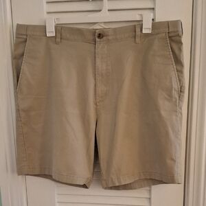 Croft & Barrow Men's Size 44 Tan Flat Front Shorts